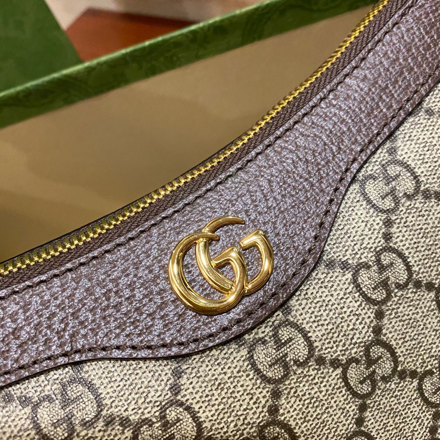 Bolso de hombro pequeño GG