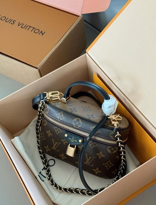 Bolso de mano pequeño LV