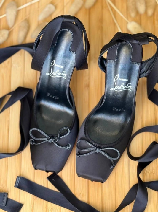 Zapatos de tacon Loubout