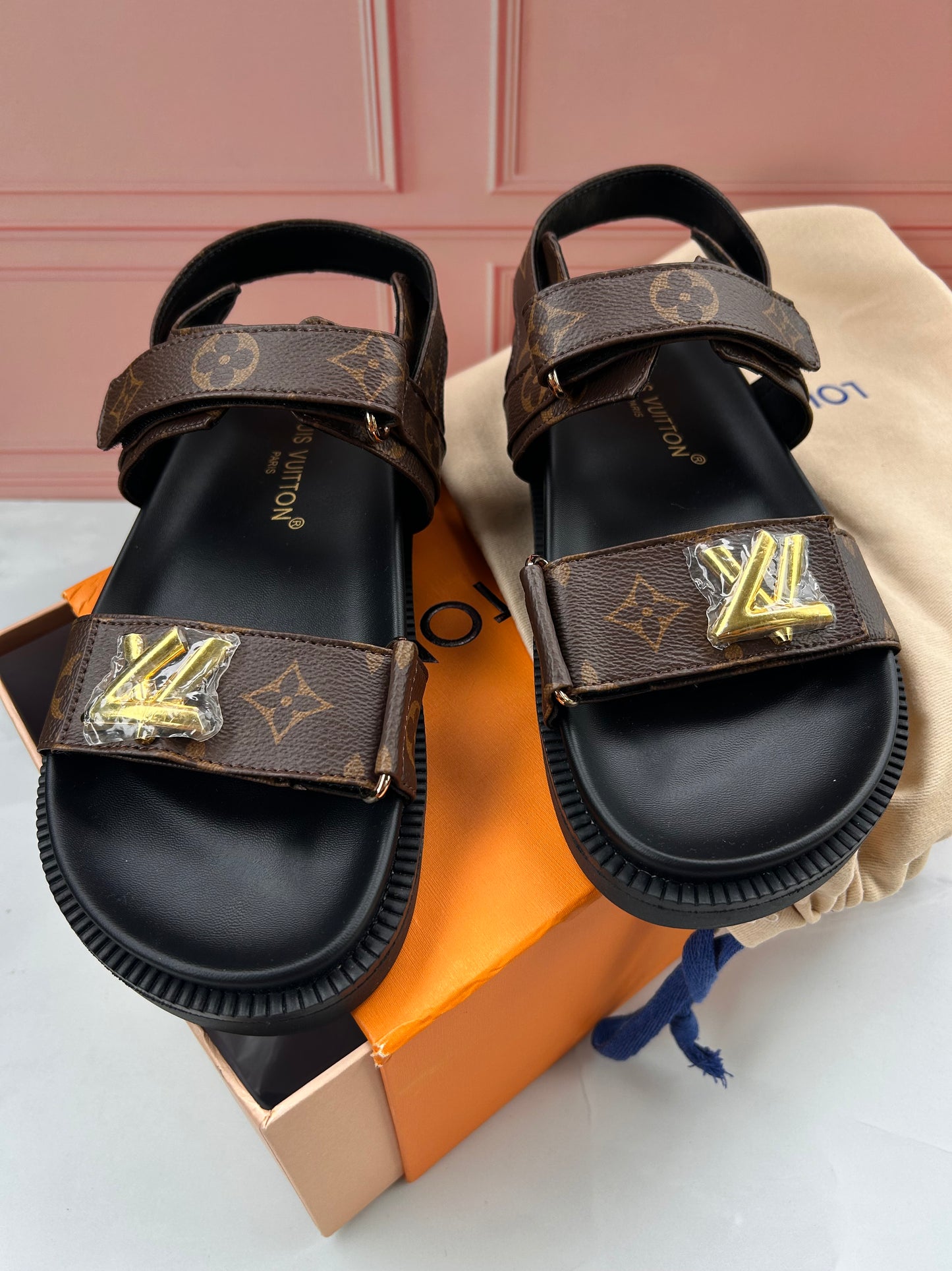 Sandalias LV